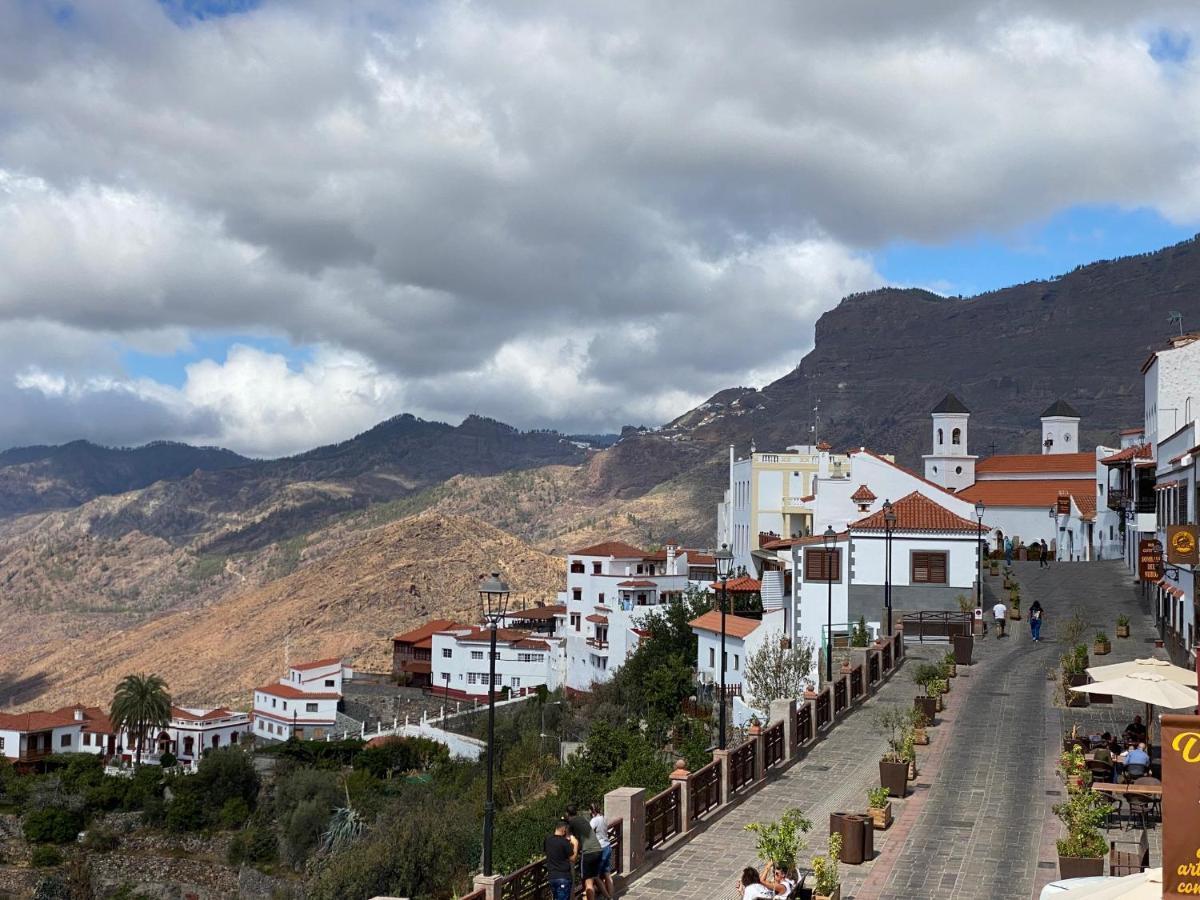 Apartment Vacacional La Tea The Location And The Views